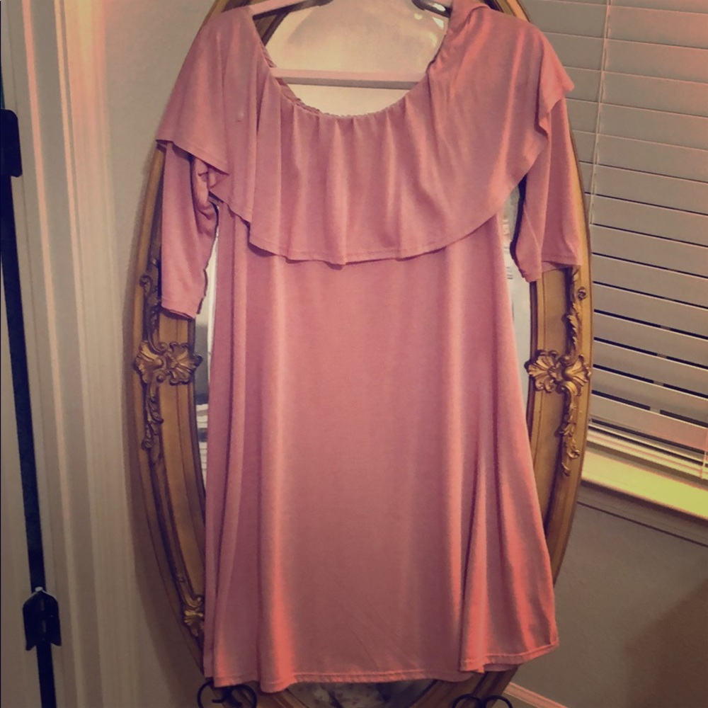 Soft pink cotton dress - never worn. Size small